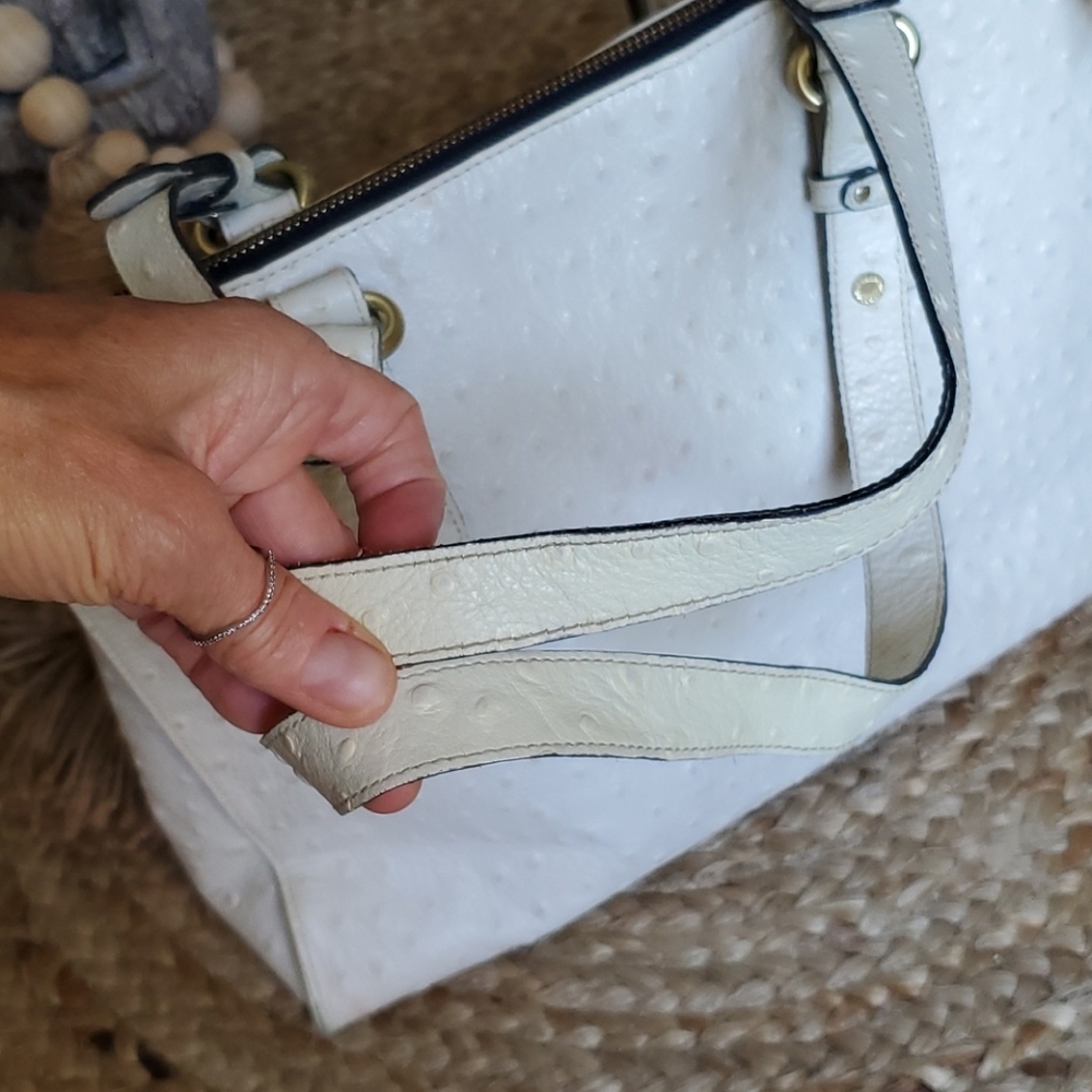 Brahmin Anywhere Tote - Picture 8 of 14